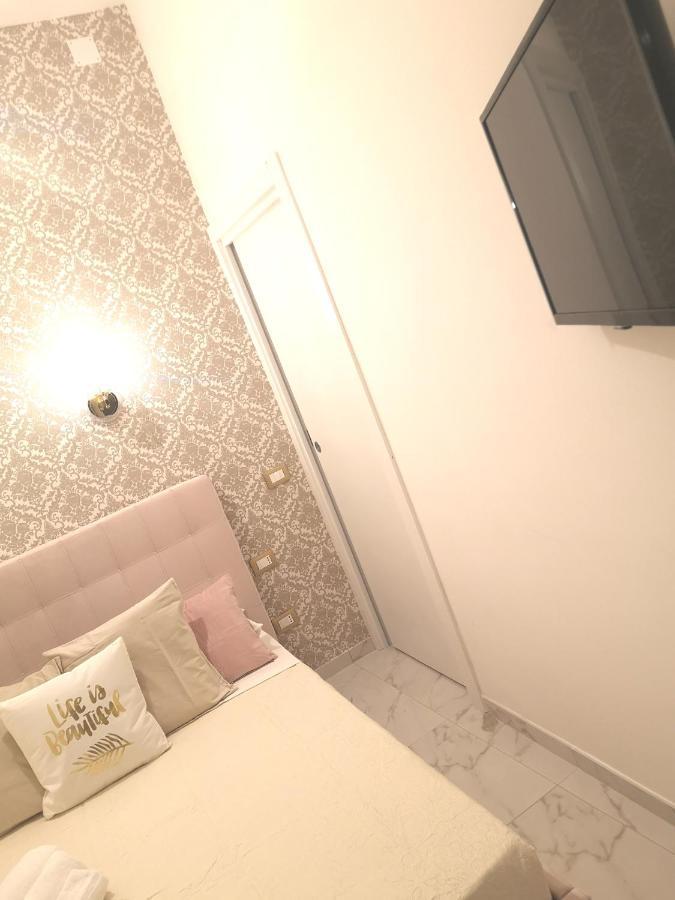 Bed and Breakfast Domus Leone Tre Neapol Exteriér fotografie